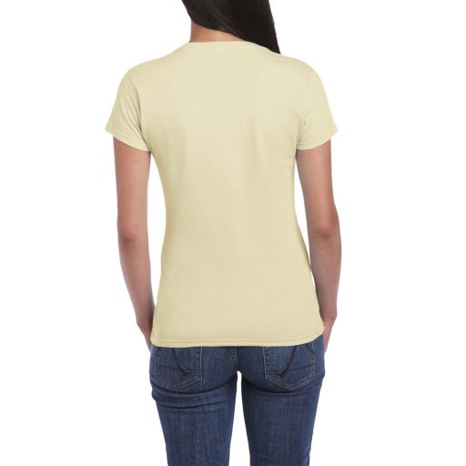 Softstyle testhez álló rövid ujjú női póló, Gildan GIL64000, Sand-XL