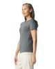 Softstyle testhez álló rövid ujjú női póló, Gildan GIL64000, Graphite Heather-S