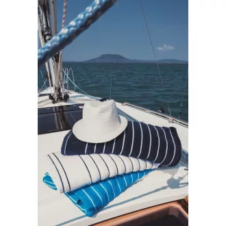   OL2000 csúcsminőségű strandtörölköző keskeny csíkokkal Olima, Caribbean Blue/White-90X180